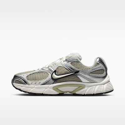 Nike V5 RNR Women's Shoes with Reflective Accents. Nike JP